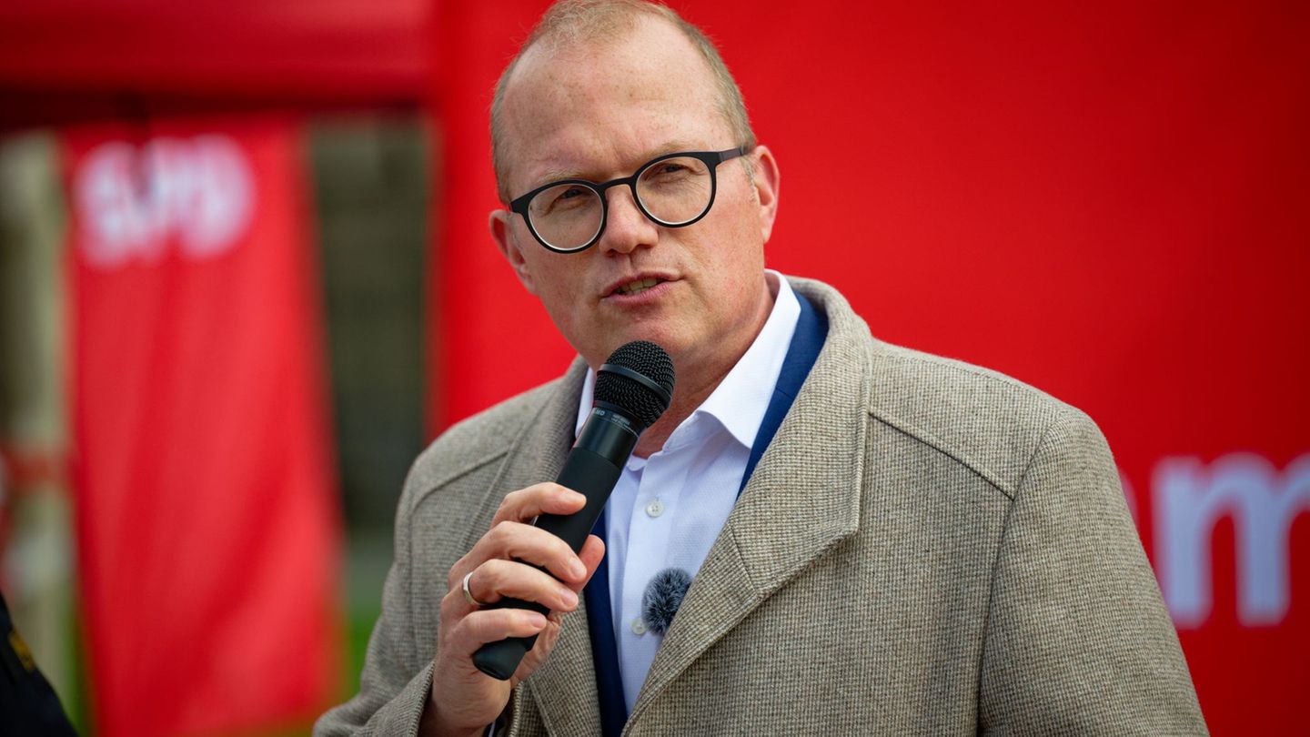 Krise der SPD: NRW-Spitzenkandidat fordert Kurskorrektur der Bundes-SPD