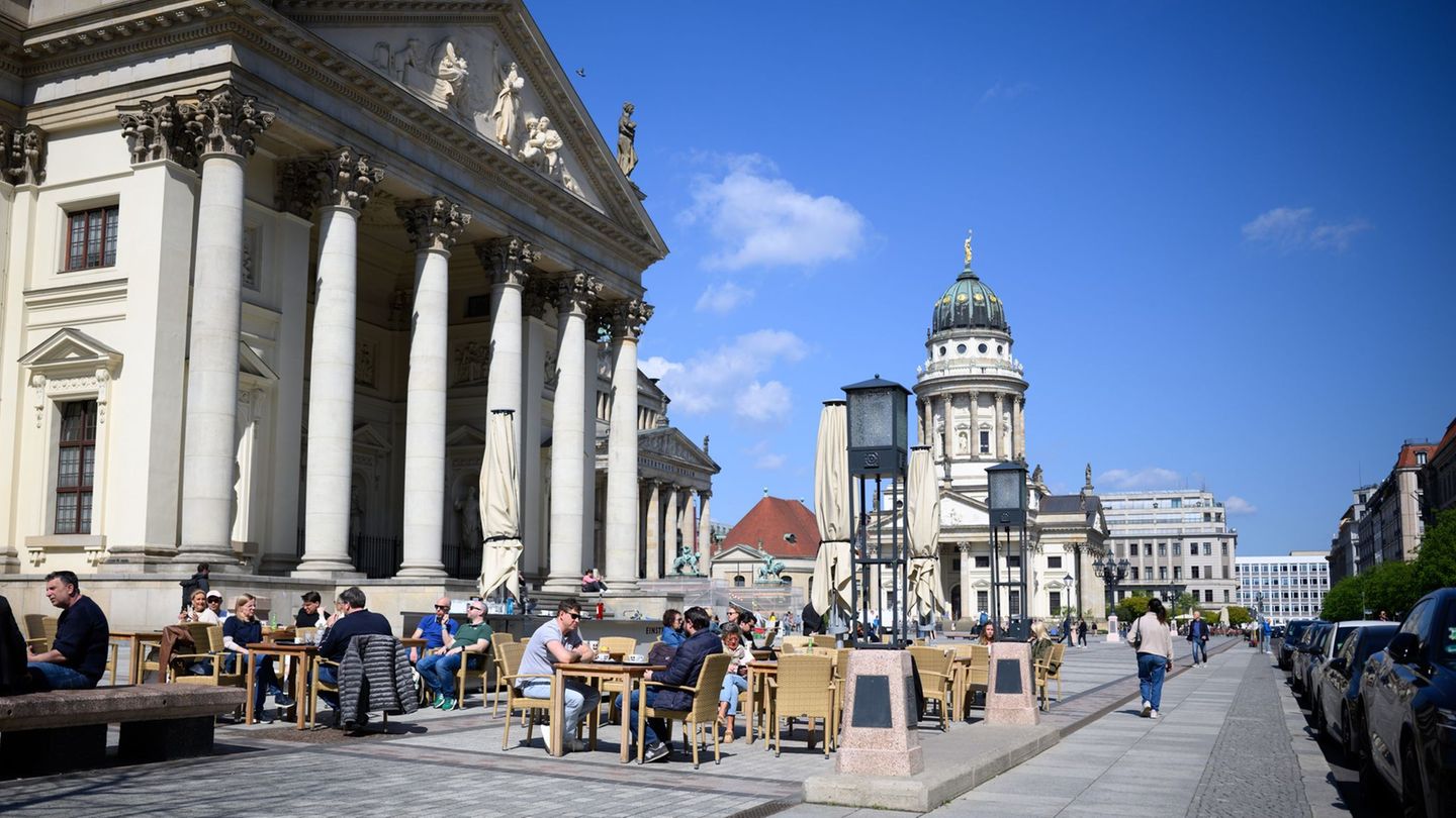 Stadtentwicklung: Gendarmenmarkt soll mit den Jahren noch grüner werden