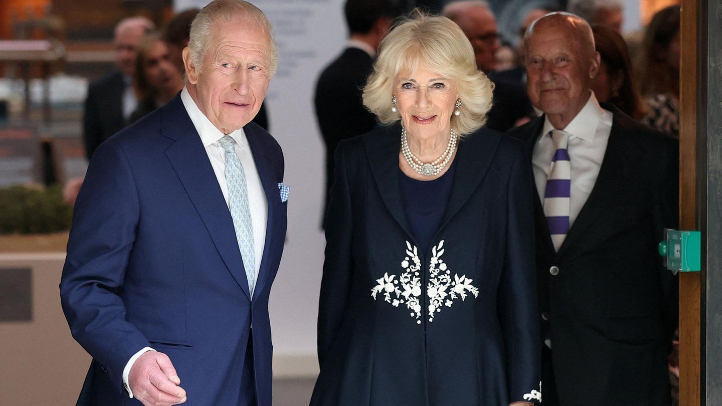 König Charles und Camilla