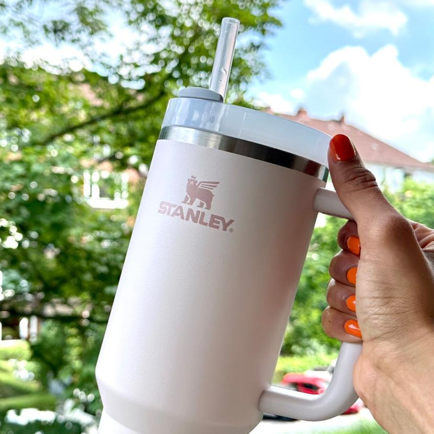 Amazon Prime Day: Kult-Becher 30 Prozent günstiger: Stanley Tumbler für große Schlucke