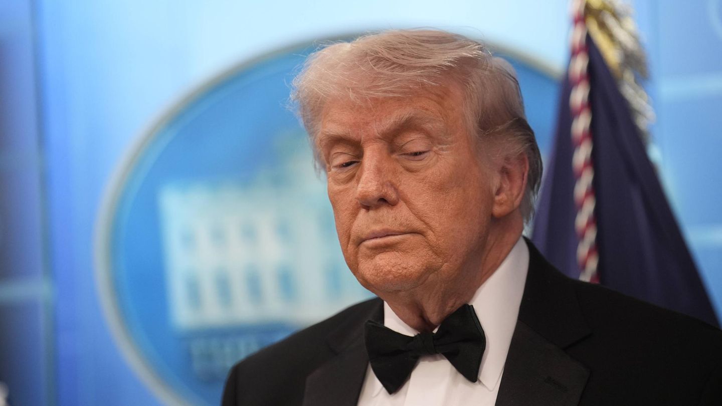 Donald Trump bei Pressekonferenz im Weißen Haus