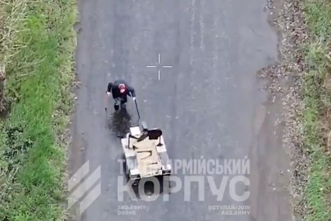 Roboter rettet 77-Jährige aus zerbombter ukrainischer Frontstadt