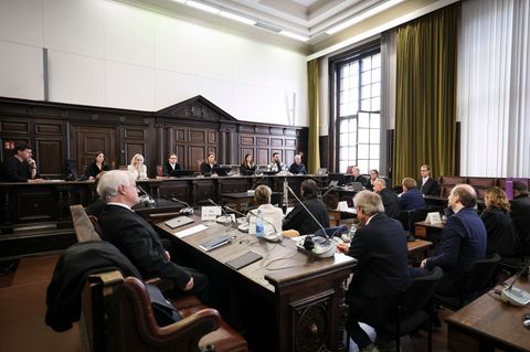 Es ist bereits der 46. Prozesstag. Foto: Christian Charisius/dpa-Pool/dpa