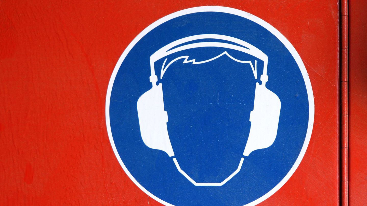 Was kann ich gegen Lärm tun? Die Hotline soll Betroffenen helfen. (Symbolbild) Foto: picture alliance / ZB