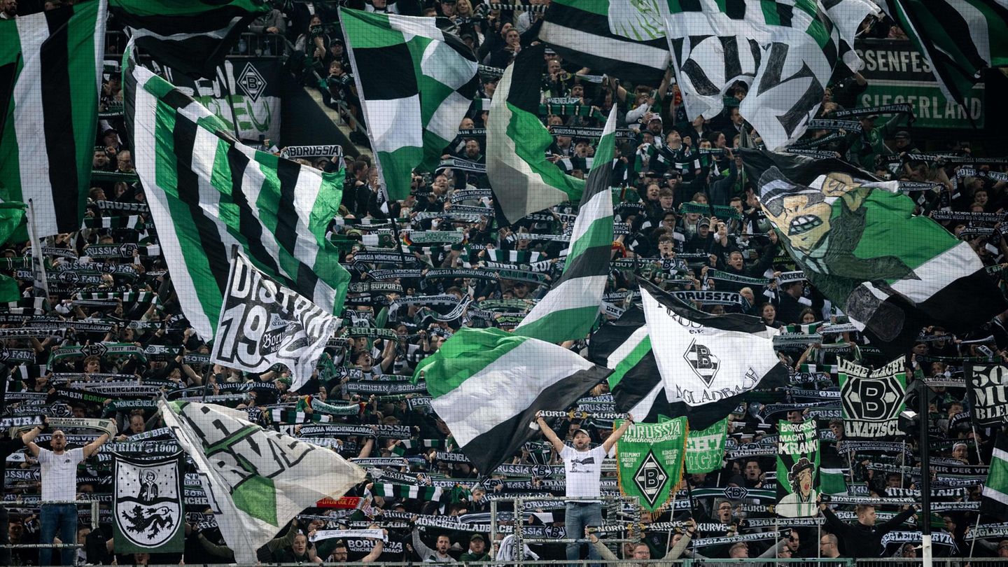 Bei Borussia Mönchengladbach gibt es erneut einen Millionen-Verlust. (Archivbild) Foto: Fabian Strauch/dpa