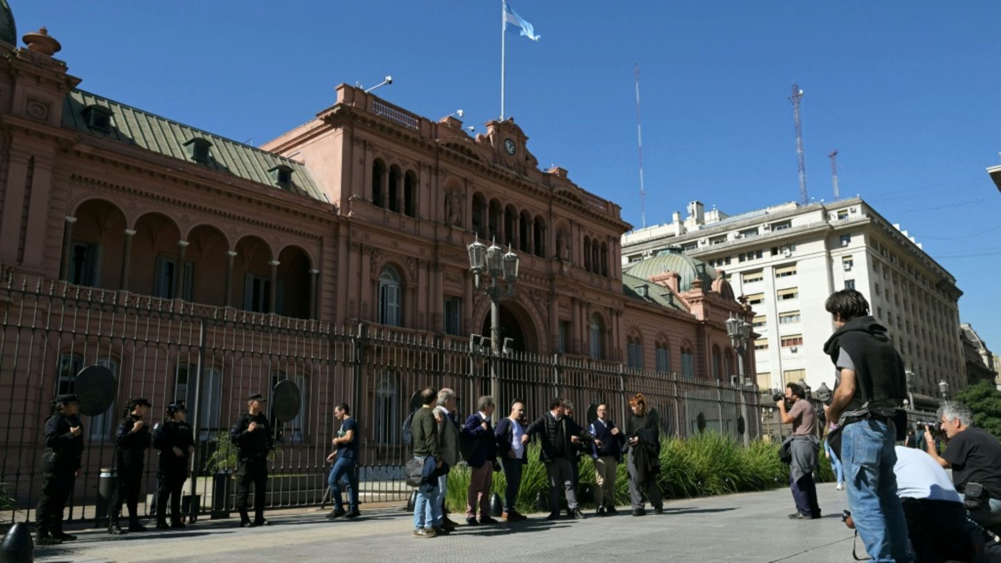 Argentinien: Regierung verwehrt Journalisten Zutritt zu Präsidentenpalast