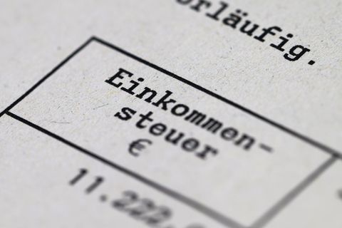 Viele Experten halten das deutsche Steuerrecht für eines der kompliziertesten der Welt. (Symbolbild) Foto: Robert Michael/dpa