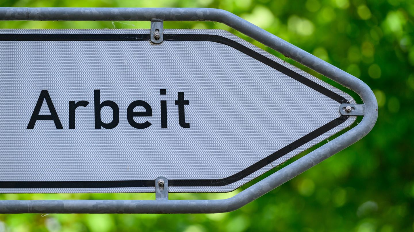 Arbeitsmarkt: IAB sieht schwächsten Beschäftigungsausblick seit Corona