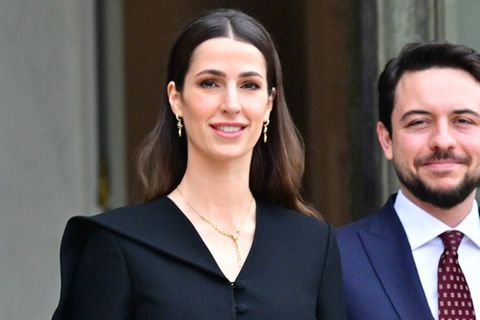 Prinzessin Rajwa und Kronprinz Hussein von Jordanien - hier bei ihrem Frankreichbesuch 2025 - sind seit 2023 verheiratet. Das