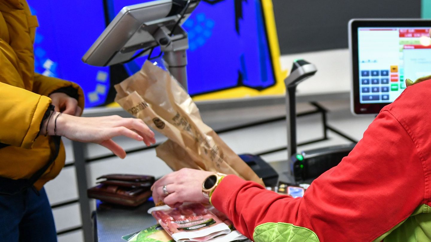 Arbeitsmarkt: Immer mehr Beschäftigte in Baden-Württemberg mit Zweitjob