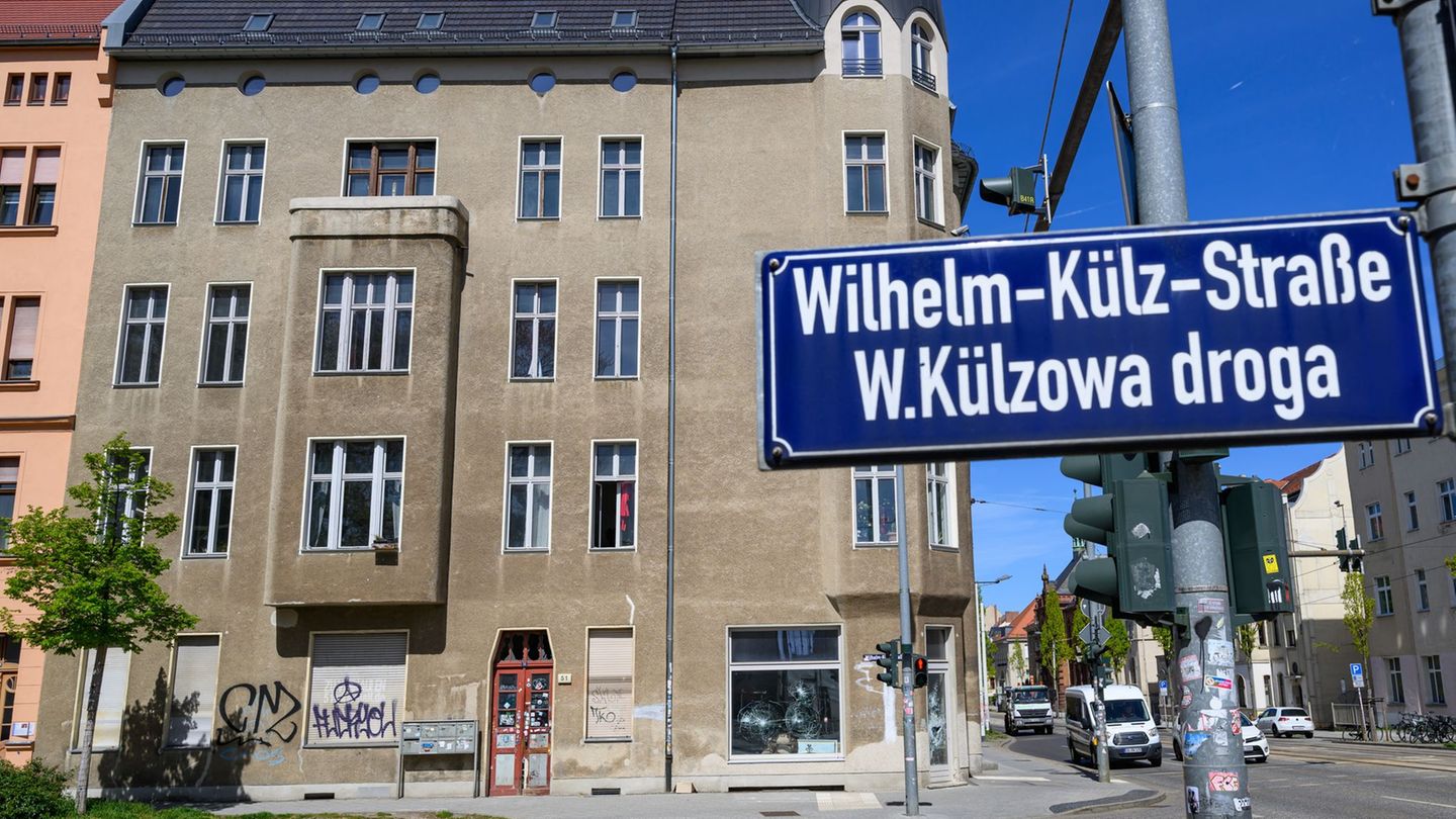 Der Staatsschutz der Polizei prüft, ob hinter den Straftaten rechtsextreme Täter stecken. Foto: Patrick Pleul/dpa