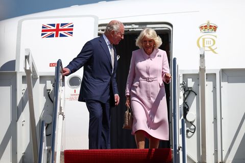 König Charles III. und Königin Camilla treffen in den USA ein. Foto: Henry Nicholls/PA Wire/dpa