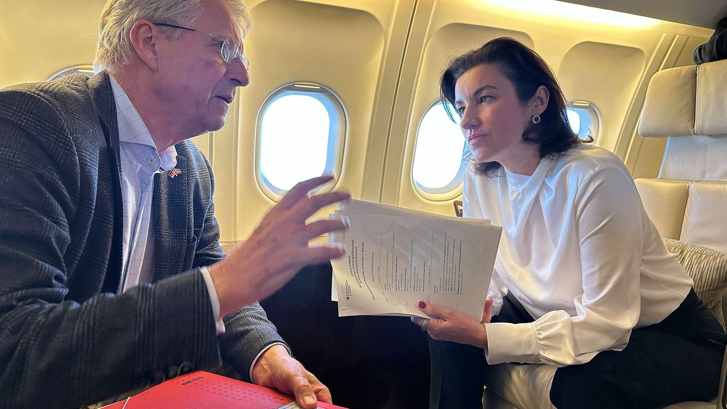 Raumfahrt: Ministerin: Spectrum-Raketenstart noch im ersten Halbjahr