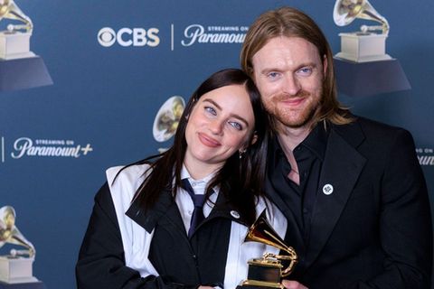 Billie Eilish mit ihrem Bruder Finneas bei den Grammy Awards.