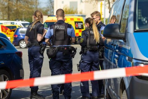 Am Dienstagmittag waren Hinweise auf Schüsse per Notruf eingegangen. Foto: Jürgen Lösel/dpa