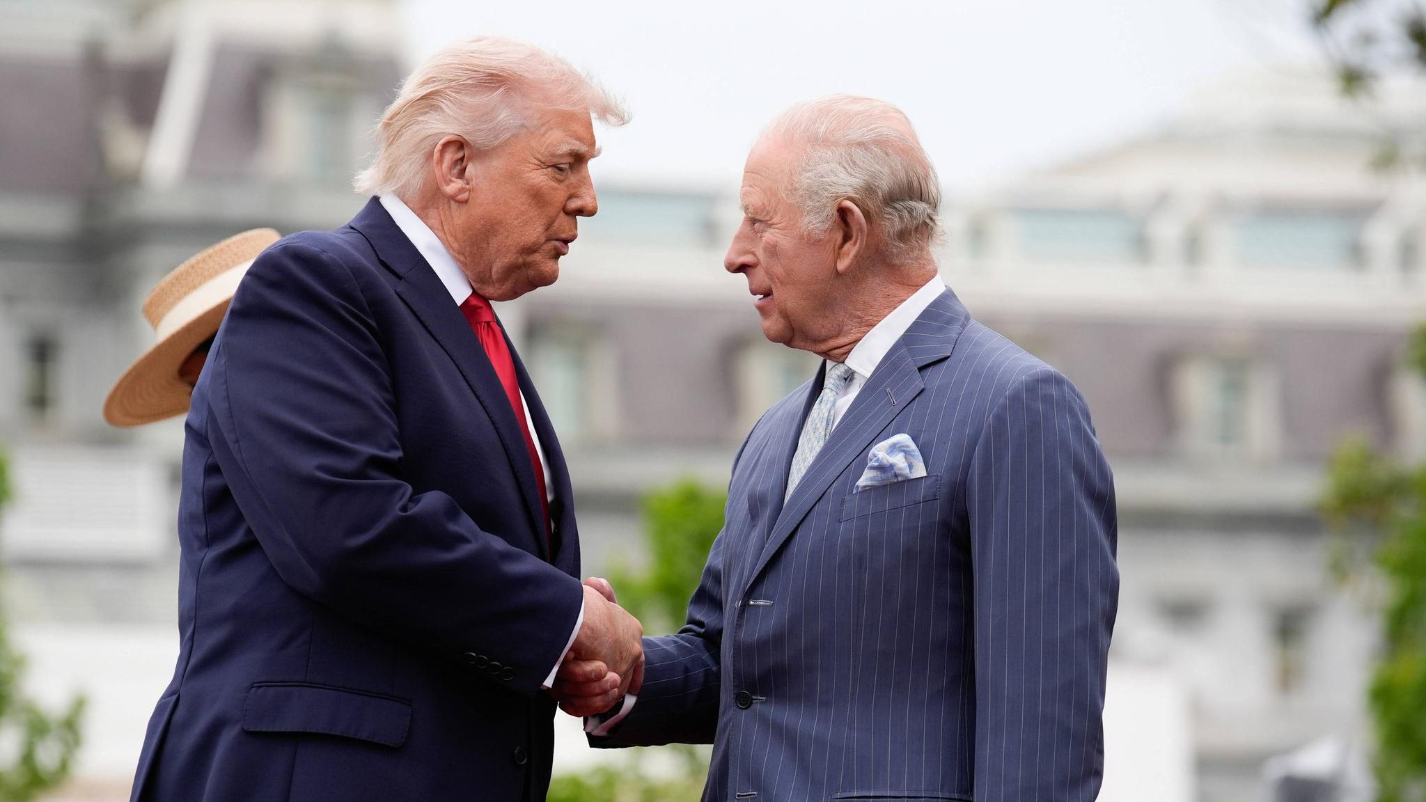 Einer ist König, der andere wäre es gern: Donald Trump und King Charles III.