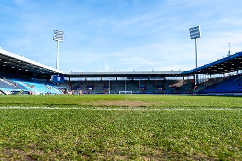 Das Bochumer Ruhrstadion wird bis 2029 saniert. (Archivbild) Foto: David Inderlied/dpa