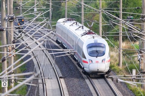 Für Reisende zwischen Hamburg und Hannover ist ab Mai Bahnchaos vorprogrammiert