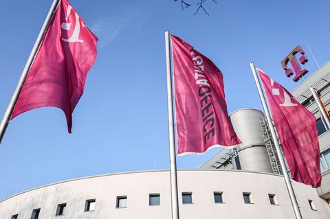 Verdi ruft im Tarifkonflikt Telekom-Beschäftigte in Sachsen, Sachsen-Anhalt und Thüringen heute zum Warnstreik auf. (Symbolbild)