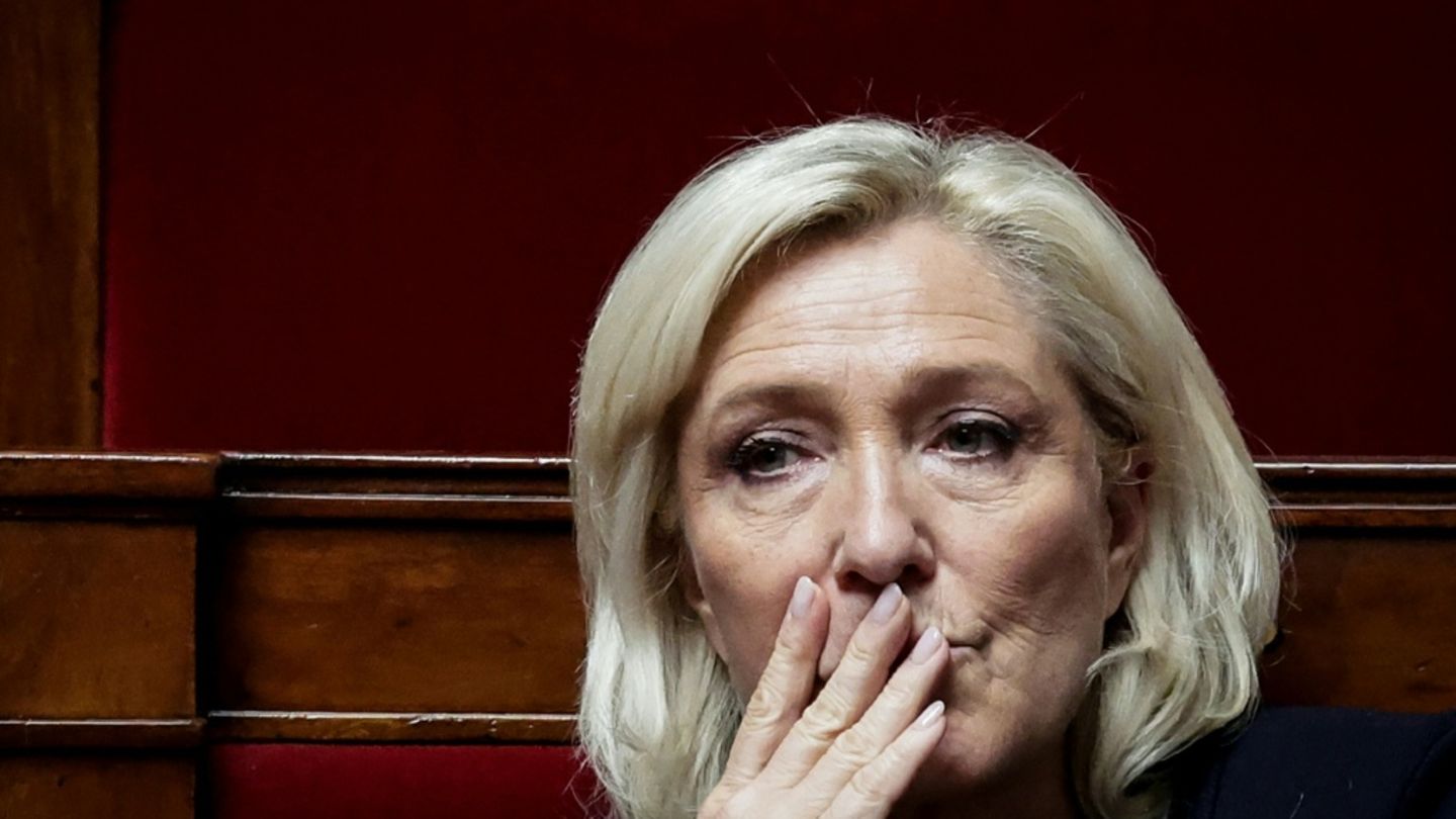 Le Pen im französischen Parlament
