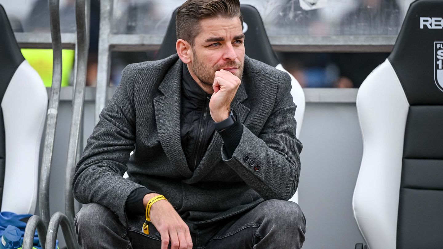 2. Fußball-Bundesliga: KSC-Boss Becker: Trainer-Entscheidung vor letztem Spieltag