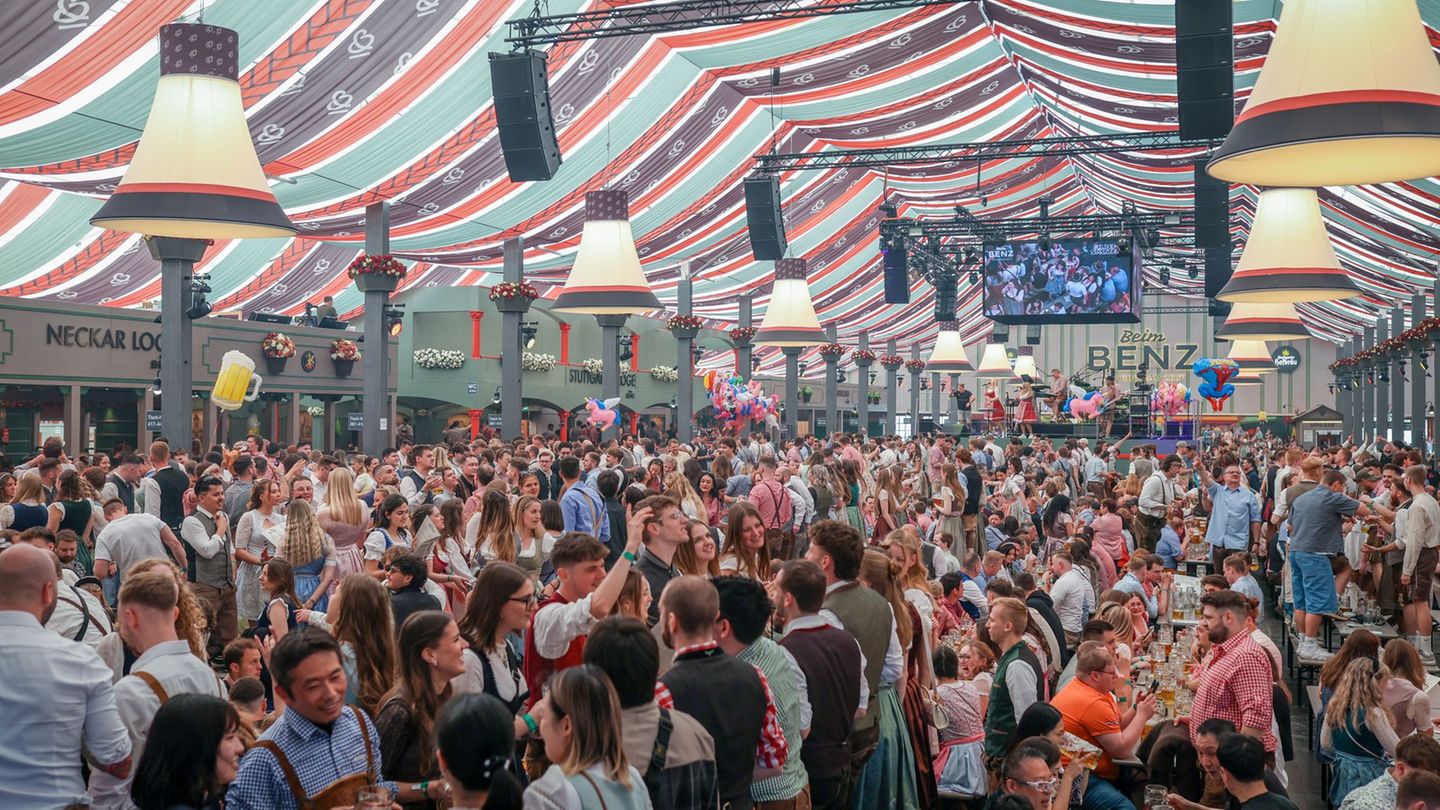 Mit dem 86. Frühlingsfest auf dem Cannstatter Wasen ist Stuttgart traditionell in die Festsaison gestartet.(Archiv) Foto: Christ