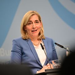 Das Sparpaket für die Krankenkassen ist Baustein der Reform von Gesundheitsministerin Nina Warken