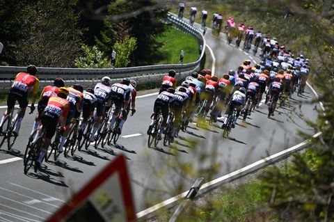 Wegen des Radrennens Eschborn-Frankfurt und Demos kommt es am 1. Mai zu Sperrungen im Frankfurter Stadtgebiet. Im Personennahver