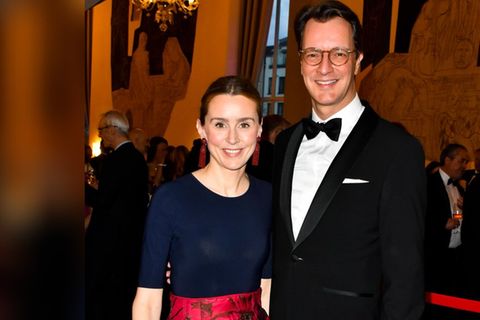 Katharina und Hendrik Wüst sind seit 2019 verheiratet und haben zwei Töchter.