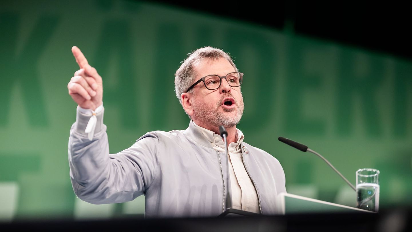 Grünen-Spitzenkandidat Werner Graf. (Archivbild) Foto: Christoph Soeder/dpa