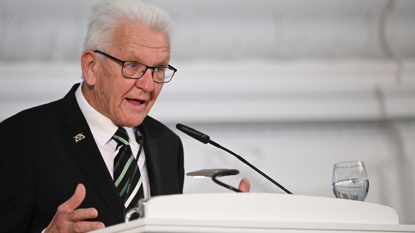 Winfried Kretschmann verabschiedet sich nach 15 Jahren im Amt. Foto: Marijan Murat/dpa