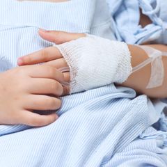 In Australien benutzte eine Mutter mit Borderlinestörung ihr angeblich krebskrankes Kind, um an Geld zu kommen