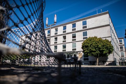 Das Oberverwaltungsgericht für das Land Nordrhein-Westfalen muss sich jetzt mit zwei Berufungsverfahren um Abschleppkosten befas