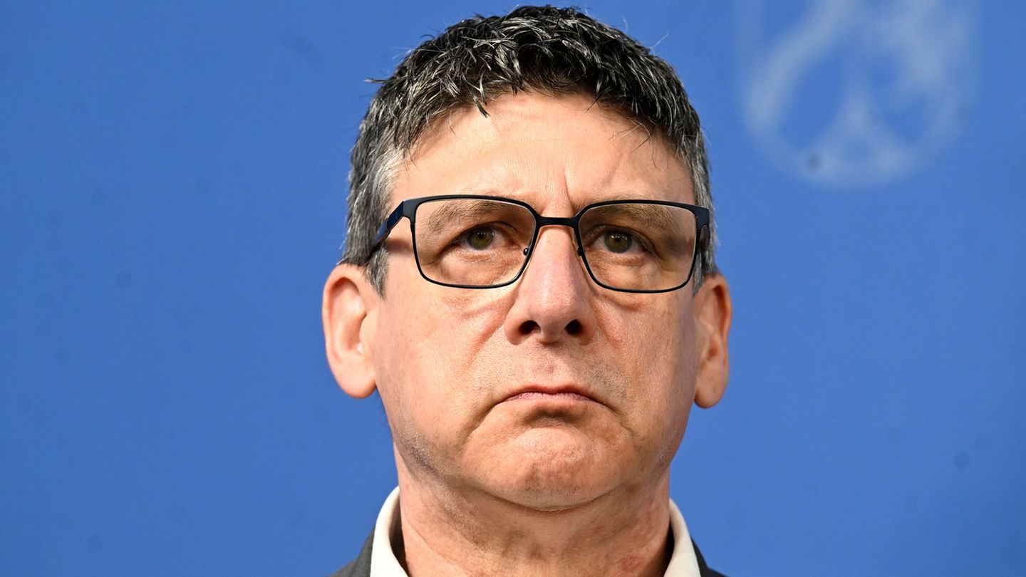 "Ungeheuerlich" findet es der nordrhein-westfälische IG-Metall-Chef Knut Giesler, dass die Mitbestimmung nicht informiert wurde.