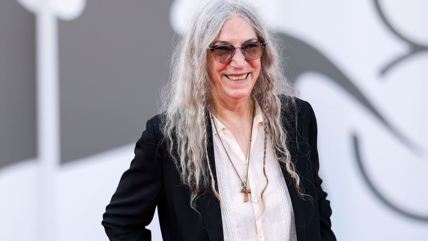 Ehrung: Rock-Ikone Patti Smith erhält Asturien-Preis für Künste