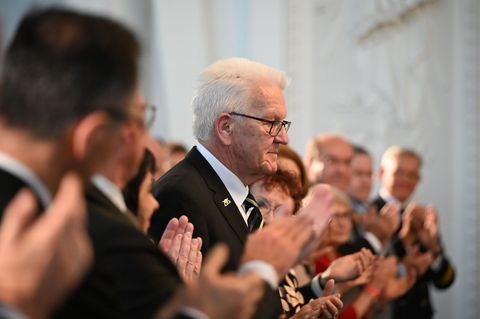 Gerührt ja, aber ohne Tränen: Kretschmann ließ sich am Mittwoch feiern. Foto: Katharina Kausche/dpa