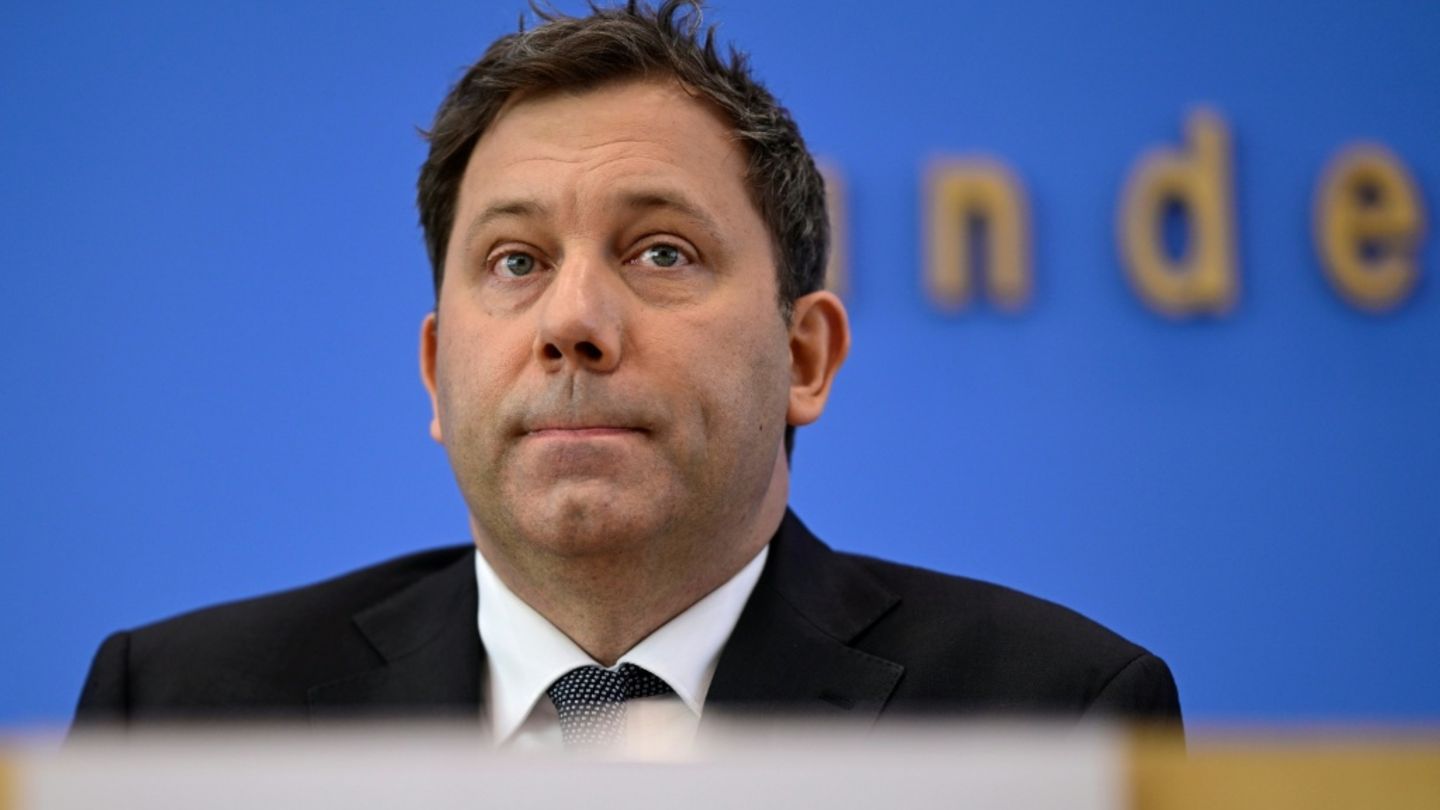 Klingbeil bei der Vorstellung der Haushaltseckpunkte