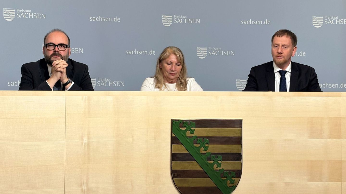 Haushaltsklausur: Finanzloch: Sachsen reagiert mit Schulden und Stellenabbau