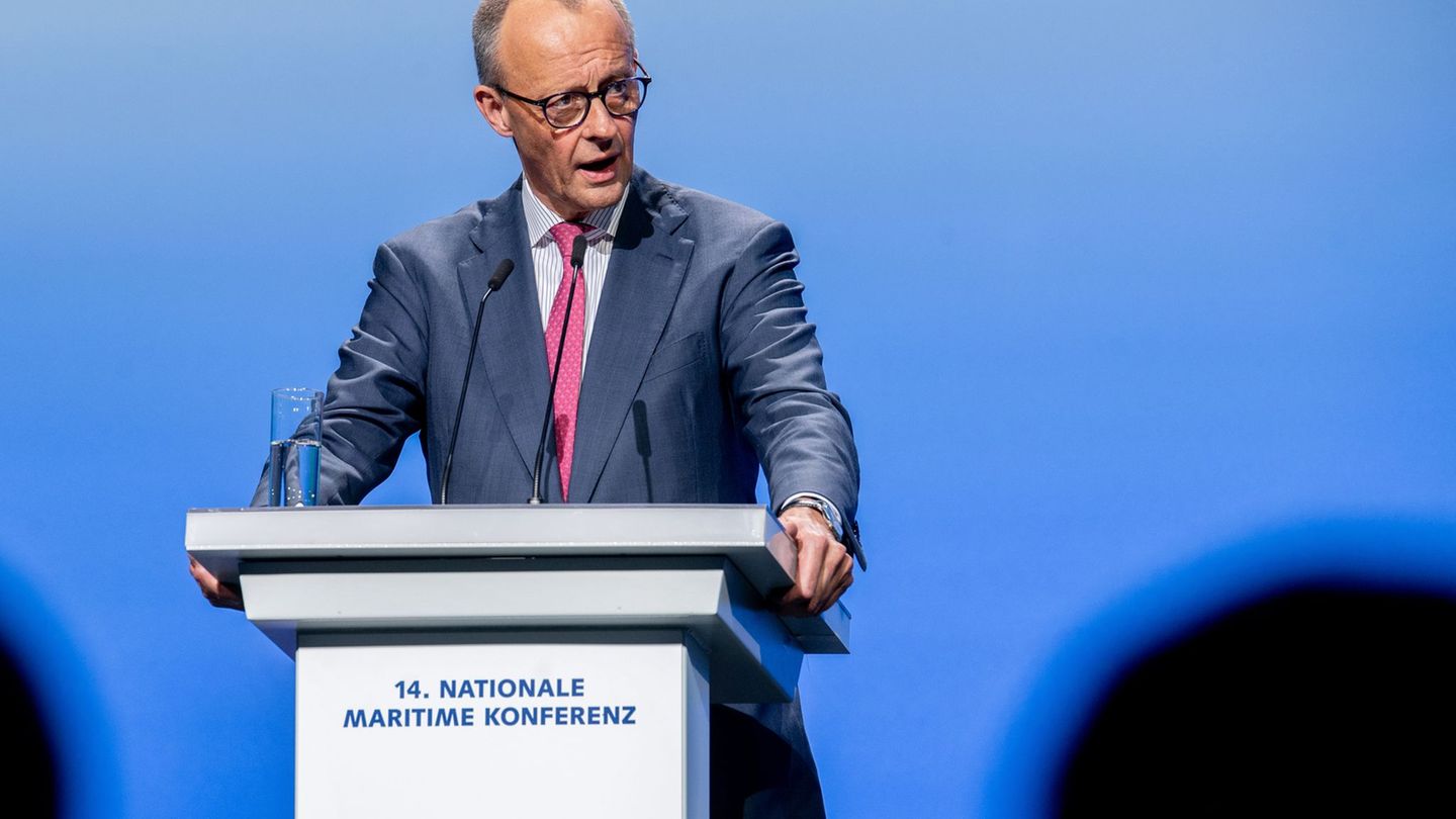 Konferenz in Emden: Wie die Bundesregierung die maritime Wirtschaft stärken will