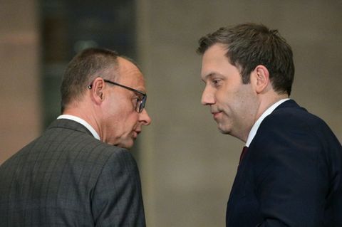 Kanzler Merz (l.) und Vizekanzler Klingbeil