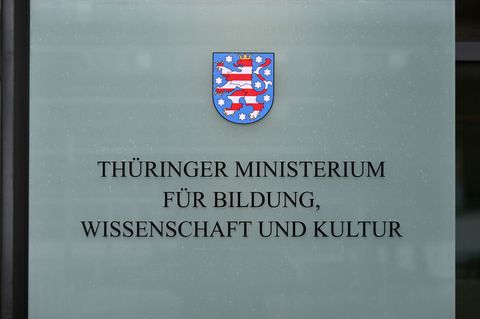 In Thüringen laufen Lehrer gegen Pläne des Bildungsministeriums Sturm. (Symbolbild) Foto: Martin Schutt/dpa