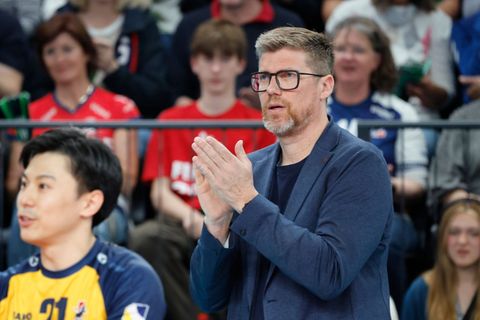 Trainer Stefan Hübner und die SVG Lüneburg treffen in der Finalserie um die deutsche Meisterschaft erneut auf die BR Volleys. (A