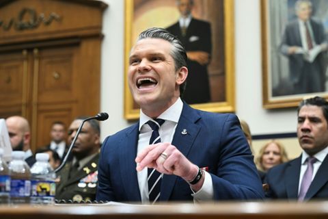 Hegseth bei Anhörung vor dem Verteidigungsausschuss