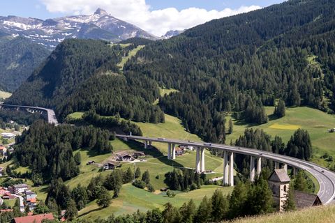 Anwohnerinnen und Anwohner planen eine Demonstration - auf der Brennerautobahn, die dafür gesperrt werden soll. (Archivbild) Fot