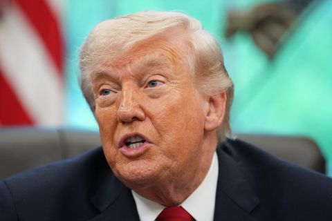 Trump erwägt Truppenreduzierung in Deutschland. Foto: Matt Rourke/AP/dpa