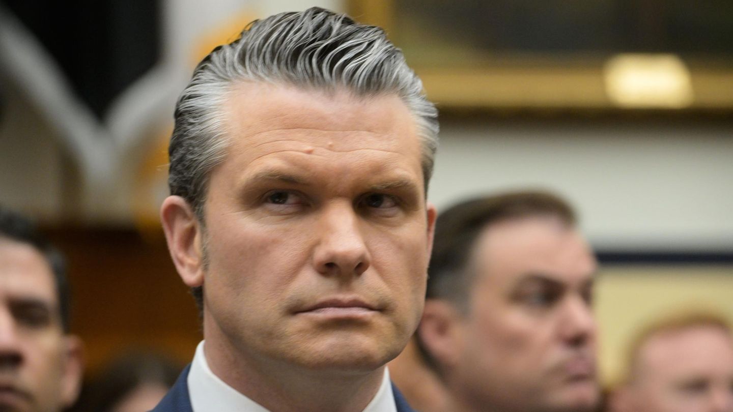 Geistige Fitness: Wie gesund ist Präsident Trump? Pete Hegseth glaubt er sei "brilliant"