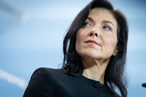 Katherina Reiche regiert ihr Minsterium mit Härte