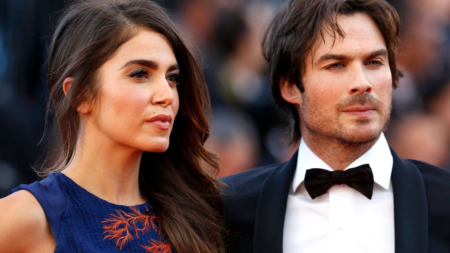 "Vampire Diaries"-Star Ian Somerhalder (47) schildert, wie seine Frau Nikki Reed (37) ihm vor Jahren aus hohen Schulden herausge