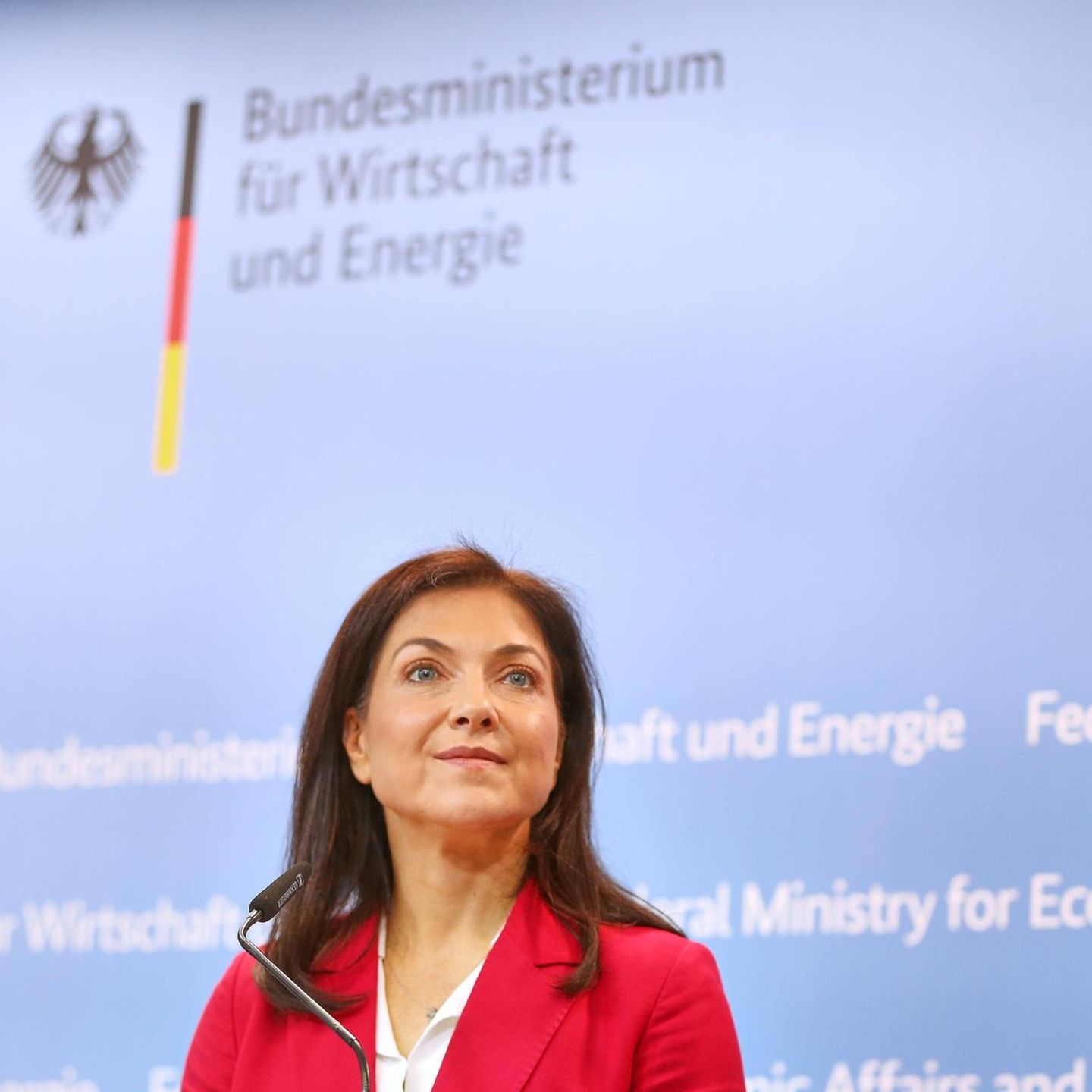 Gute Nachrichten, auch für die Wirtschaftsministerin Katherina Reiche