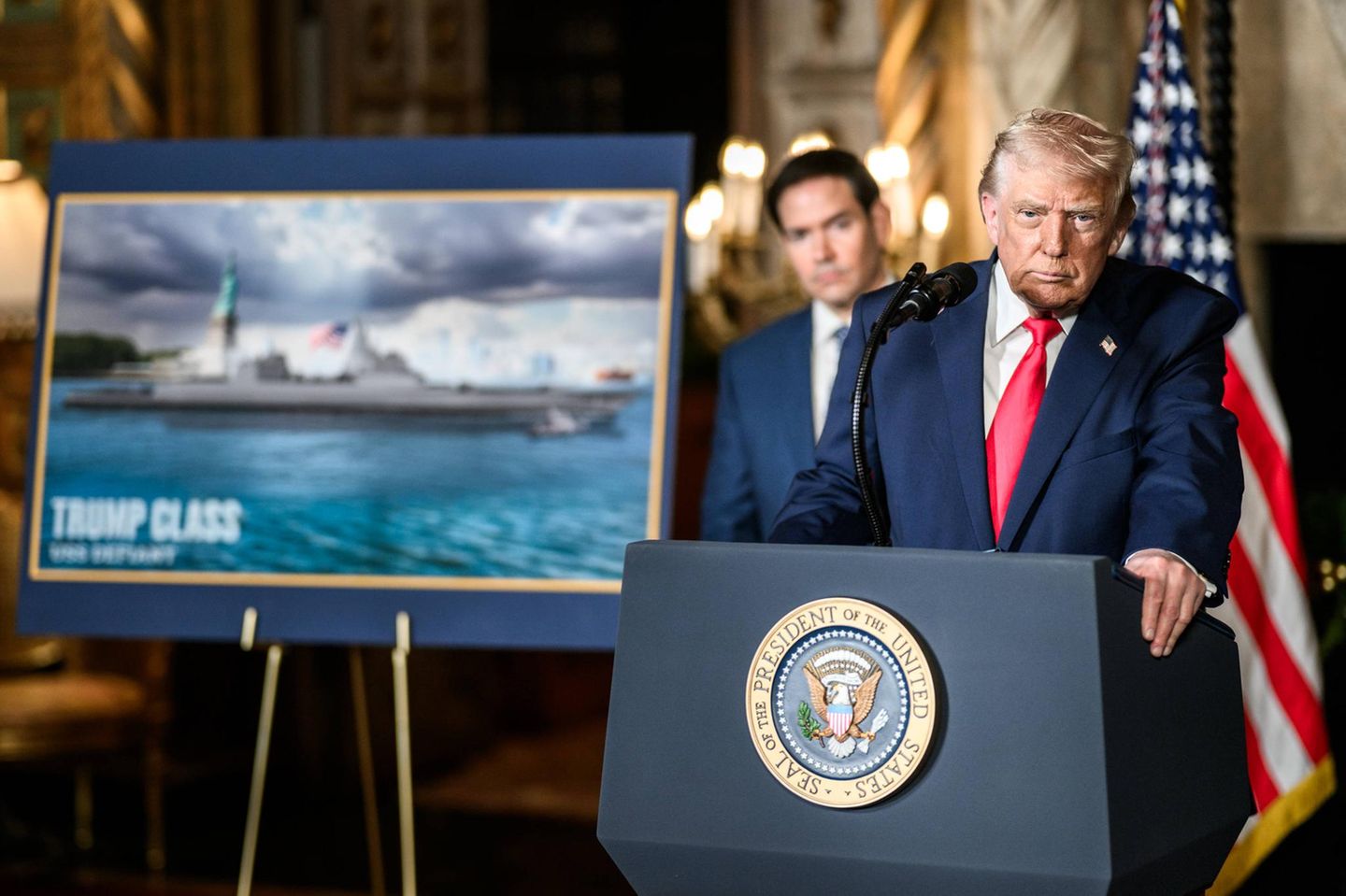 Trump stellt die Schlachtschiffe der "Trump Class" vor